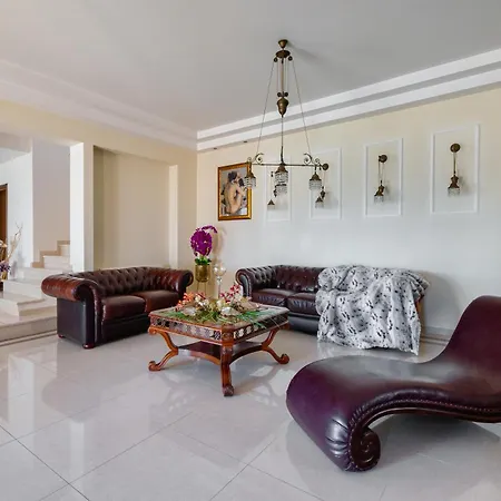 Ralu - Faliraki & Traganou *