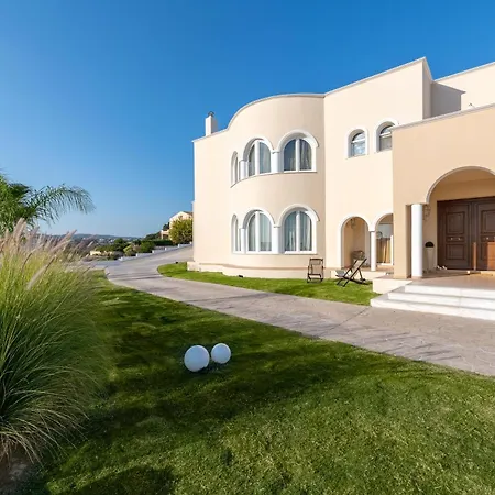 Ralu - Faliraki & Traganou Villa *