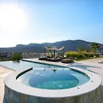 Ralu - Faliraki & Traganou Villa